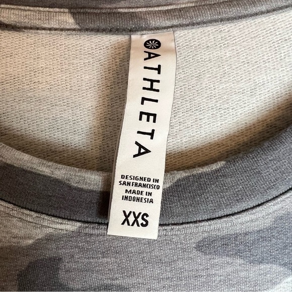 Athleta Women's Balance Pullover Sweatshirt Top Camo Lux Gray Size XXS XS Soft - Picture 4 of 8